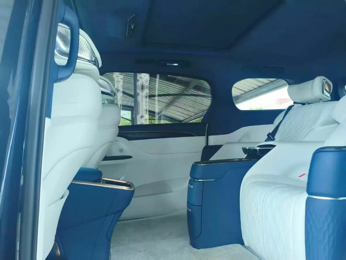 2020 Buick GL8 2.0T 237HP L4 9AT,autocango,china used car exporter,china ev exporter,chinese used car exporter,chinese used ev exporter