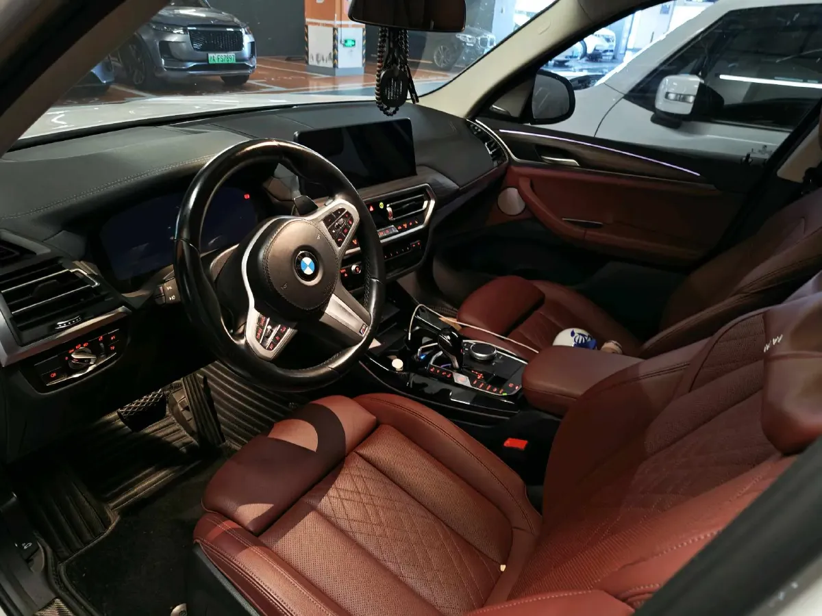 2023 BMW X3 2.0T 245HP L4 8AT,autocango,china used car exporter,china ev exporter,chinese used car exporter,chinese used ev exporter
