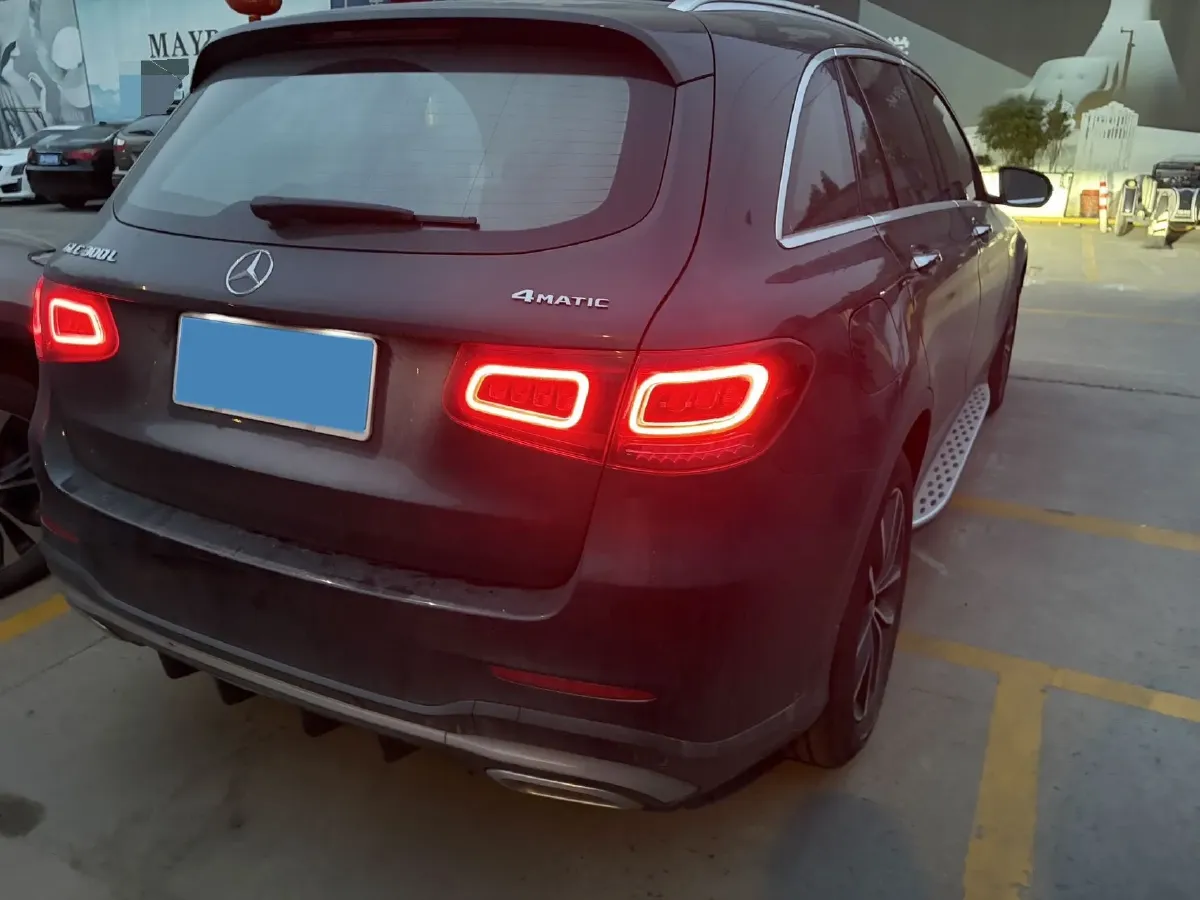 2020 Mercedes-Benz GLC Class 2.0T 258HP L4 9AT,autocango,china used car exporter,china ev exporter,chinese used car exporter,chinese used ev exporter