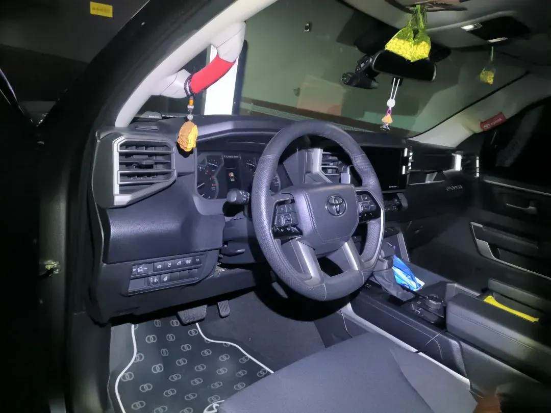 2022 Tank 300 2.0T 227HP L4 8AT,autocango,china used car exporter,china ev exporter,chinese used car exporter,chinese used ev exporter