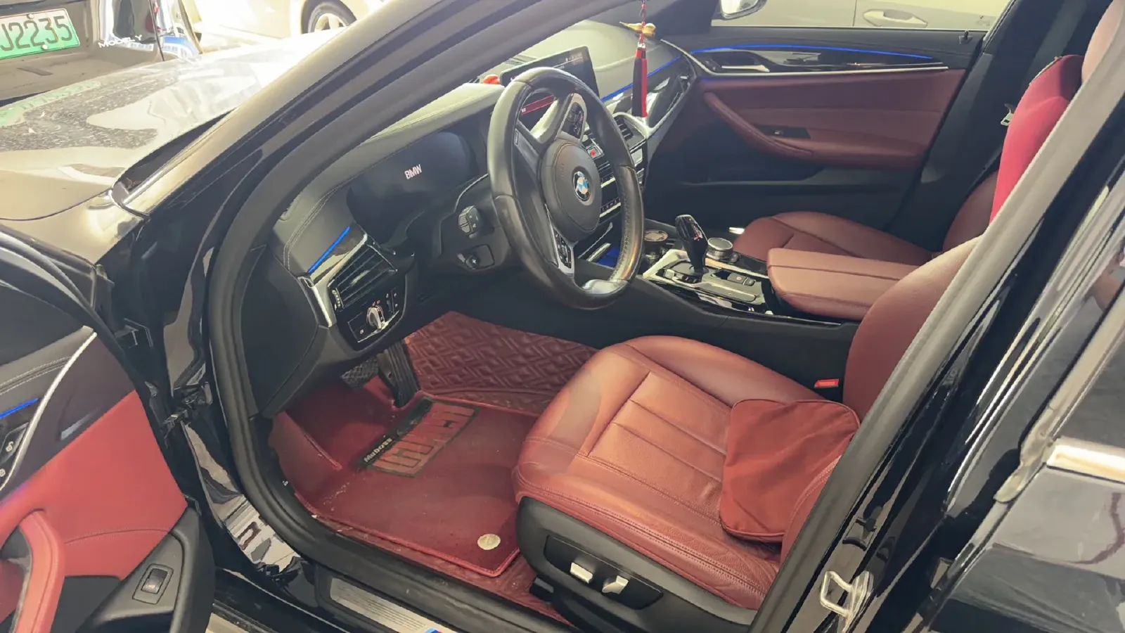 2020 BMW 5 Series 2.0T 252HP L4 8AT,autocango,china used car exporter,china ev exporter,chinese used car exporter,chinese used ev exporter