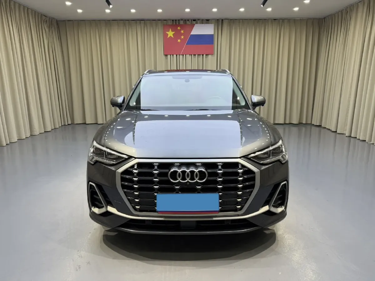2022 Audi Q3 1.4T 150HP L4 7DCT,autocango,china used car exporter,china ev exporter,chinese used car exporter,chinese used ev exporter