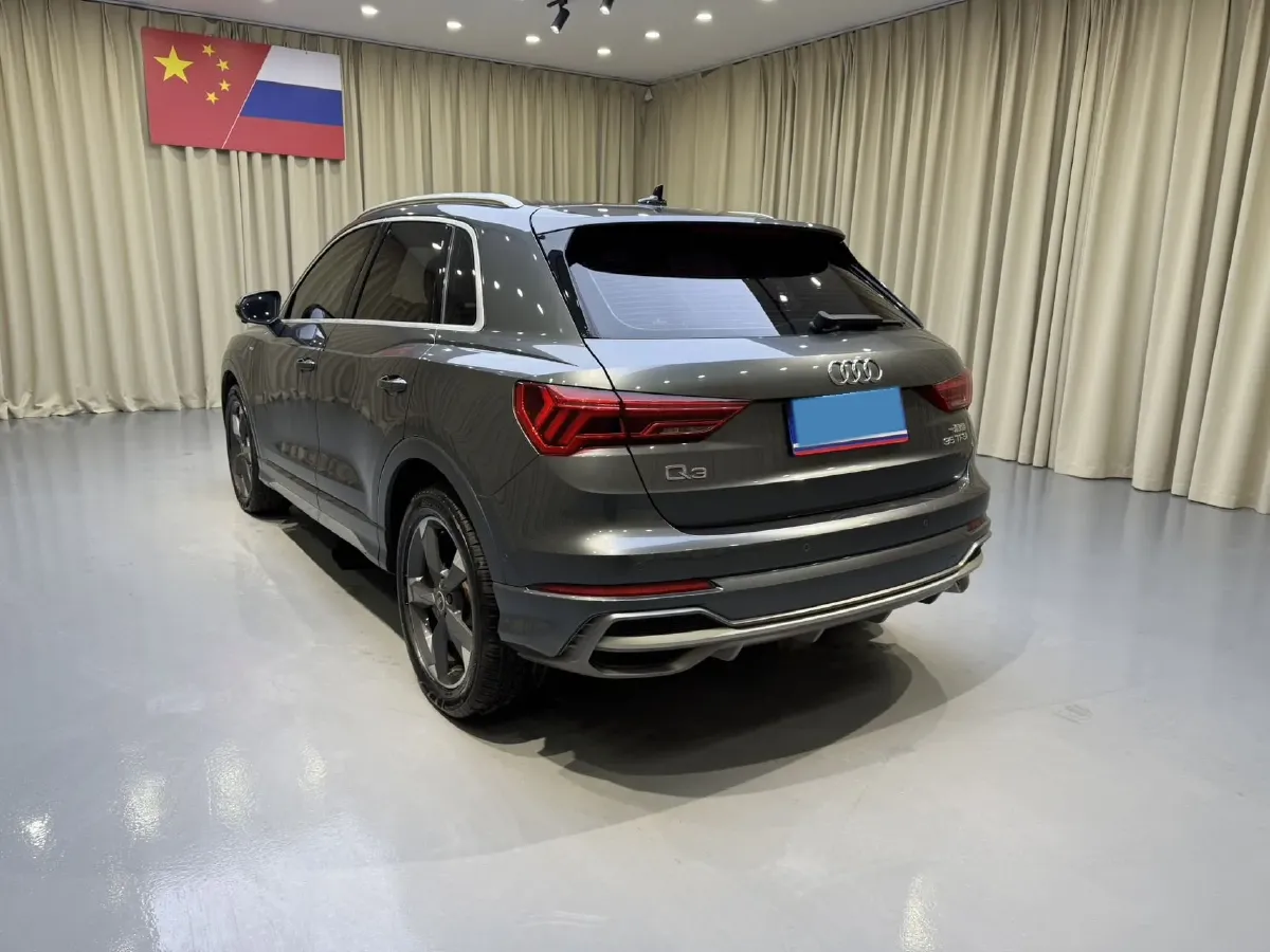 2022 Audi Q3 1.4T 150HP L4 7DCT,autocango,china used car exporter,china ev exporter,chinese used car exporter,chinese used ev exporter