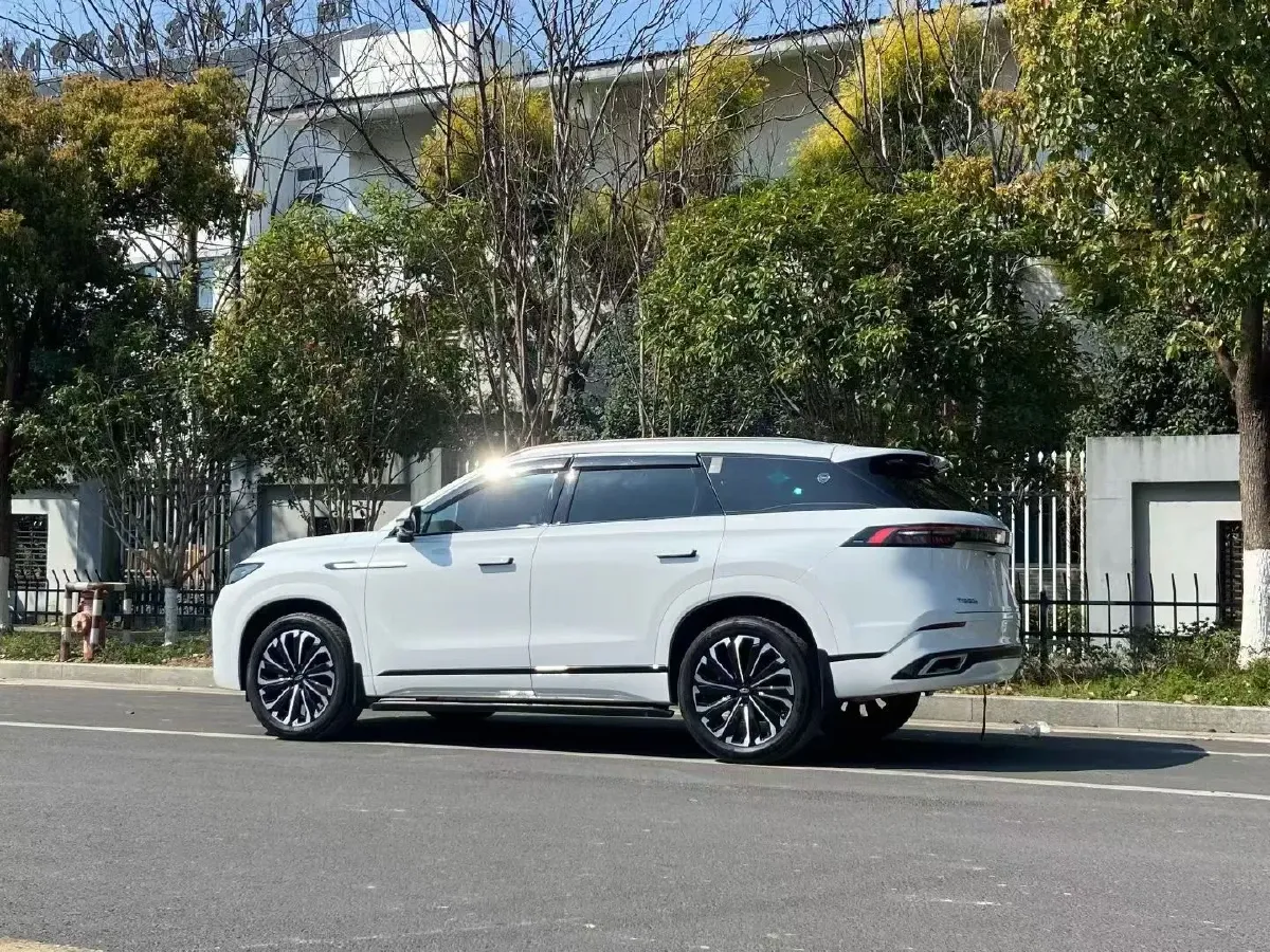 2023 Chery Tiggo 9 2.0T 261HP L4 8AT,autocango,china used car exporter,china ev exporter,chinese used car exporter,chinese used ev exporter