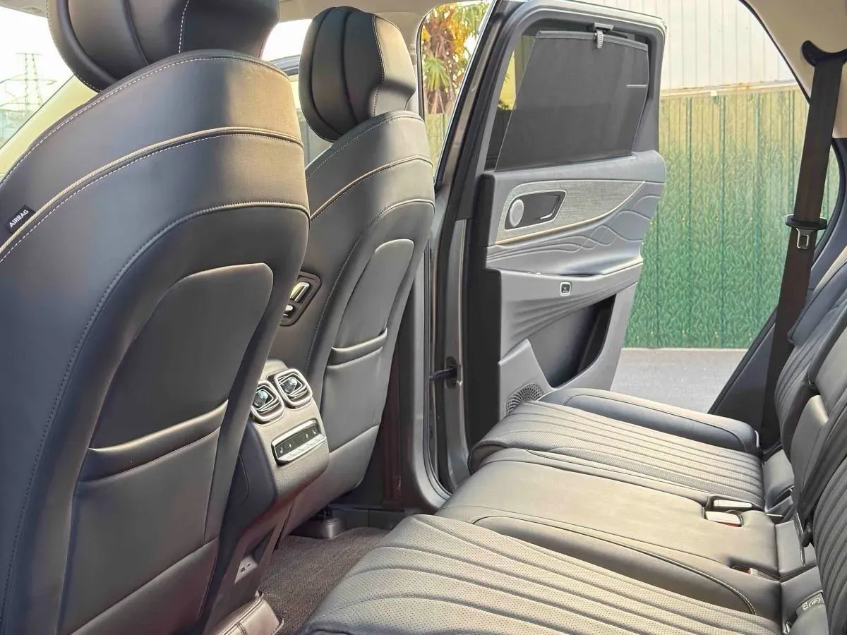 2023 Chery Tiggo 9 2.0T 261HP L4 8AT,autocango,china used car exporter,china ev exporter,chinese used car exporter,chinese used ev exporter