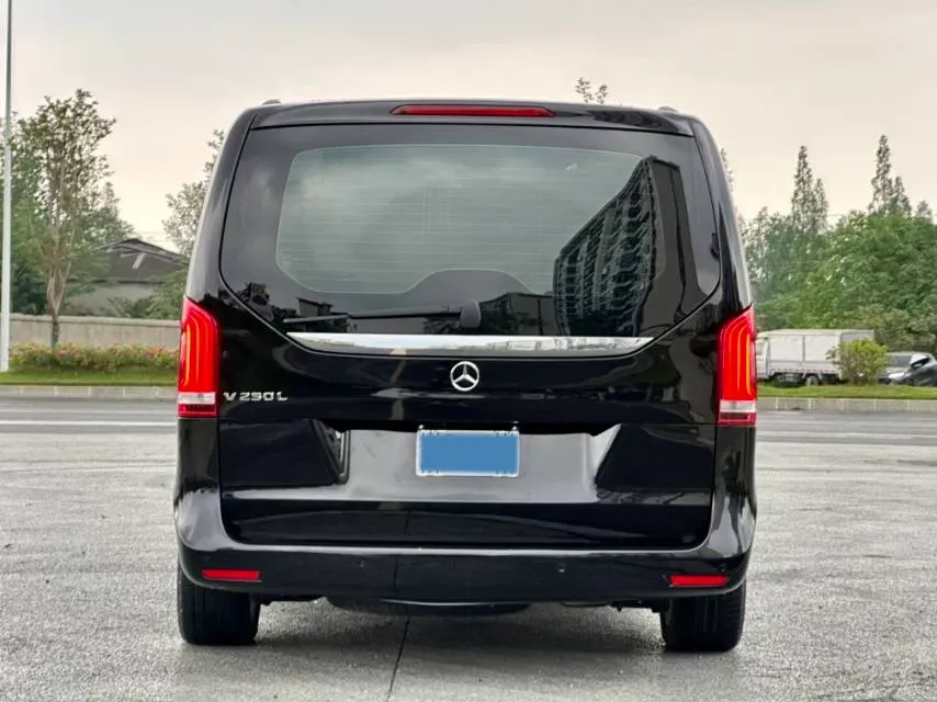 2019 Mercedes-Benz E Class 2.0T 184HP L4 9AT,autocango,china used car exporter,china ev exporter,chinese used car exporter,chinese used ev exporter