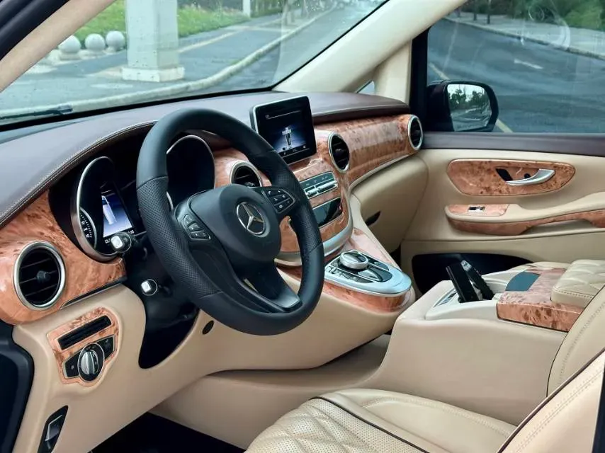 2019 Mercedes-Benz E Class 2.0T 184HP L4 9AT,autocango,china used car exporter,china ev exporter,chinese used car exporter,chinese used ev exporter