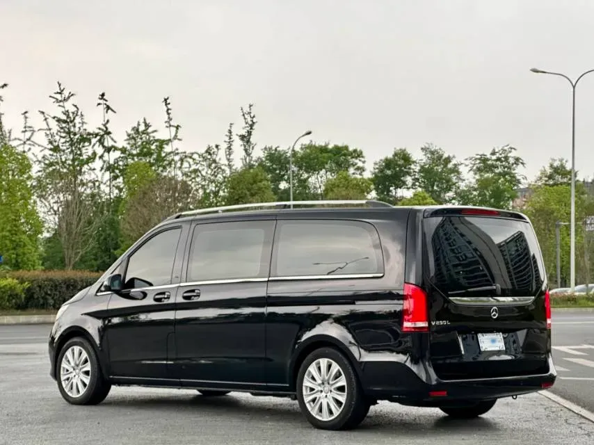 2019 Mercedes-Benz E Class 2.0T 184HP L4 9AT,autocango,china used car exporter,china ev exporter,chinese used car exporter,chinese used ev exporter