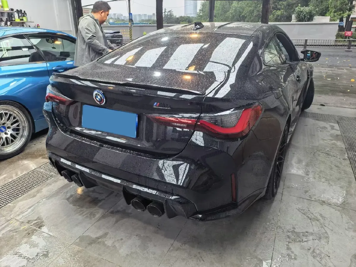 2021 BMW M4 3.0T 510HP L6 8AT,autocango,china used car exporter,china ev exporter,chinese used car exporter,chinese used ev exporter