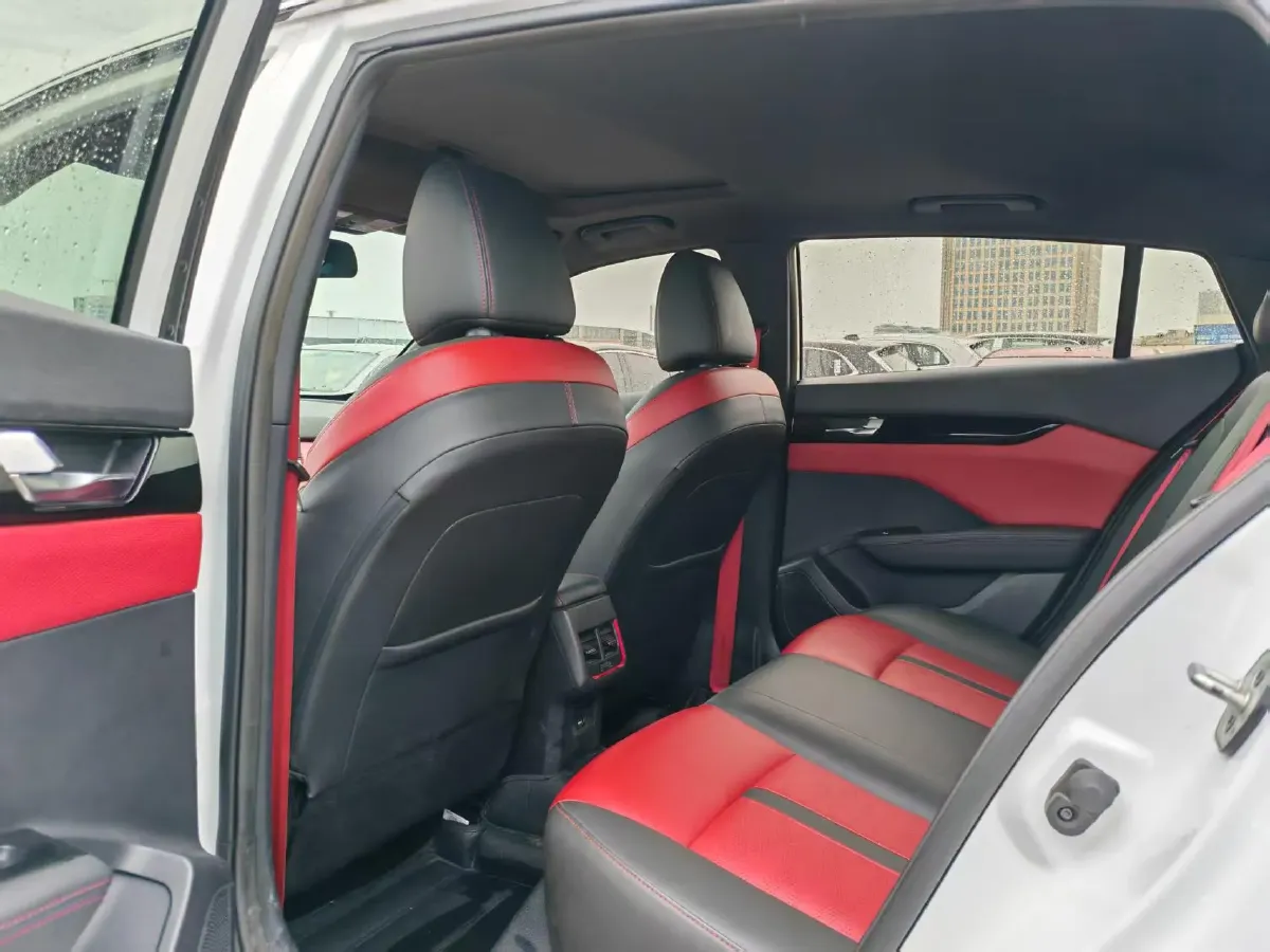 2021 DongFeng Aeolus YiXuan 1.5T 150HP L4 6DCT,autocango,china used car exporter,china ev exporter,chinese used car exporter,chinese used ev exporter