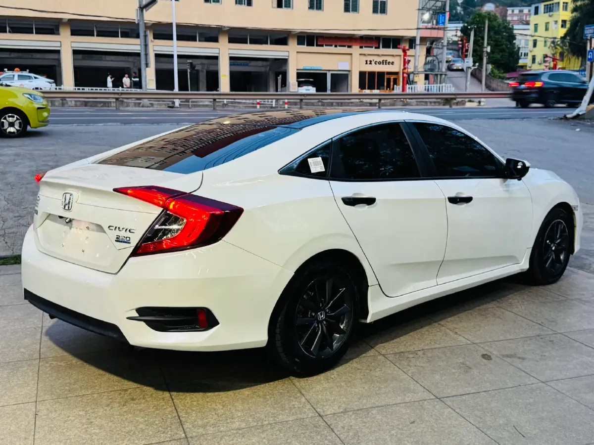 2019 Honda Civic 1.5T 177HP L4 CVT,autocango,china used car exporter,china ev exporter,chinese used car exporter,chinese used ev exporter