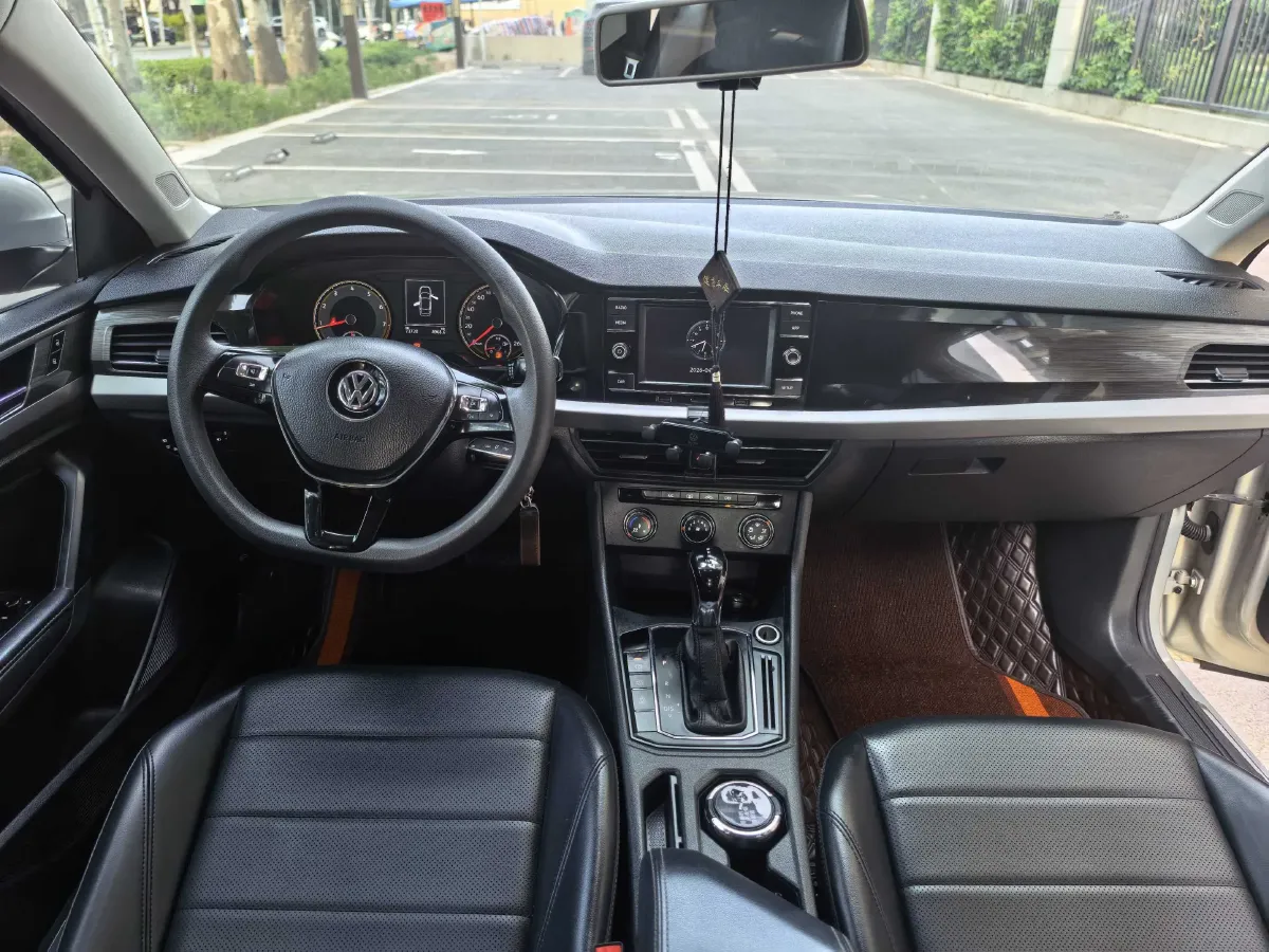 2019 Volkswagen Lavida 1.5L 113HP L4 6AT,autocango,china used car exporter,china ev exporter,chinese used car exporter,chinese used ev exporter