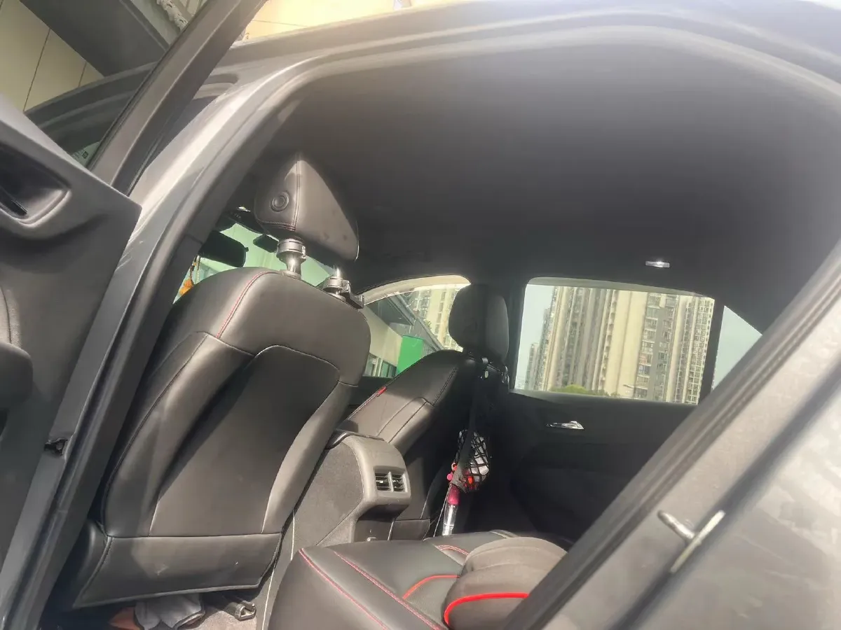 2021 Chevrolet Equinox 2.0T 237HP L4 9AT,autocango,china used car exporter,china ev exporter,chinese used car exporter,chinese used ev exporter