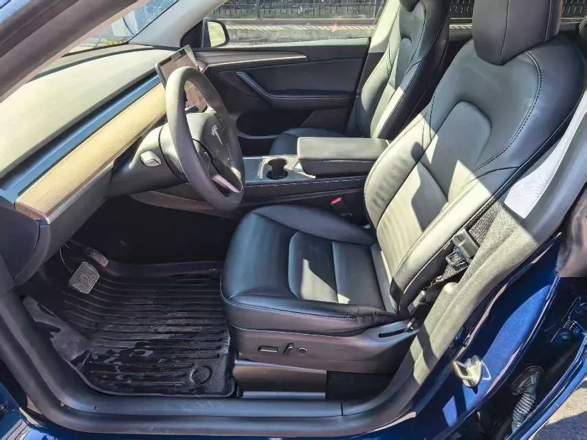 2021 Tesla Model Y BEV 60KWH,autocango,china used car exporter,china ev exporter,chinese used car exporter,chinese used ev exporter