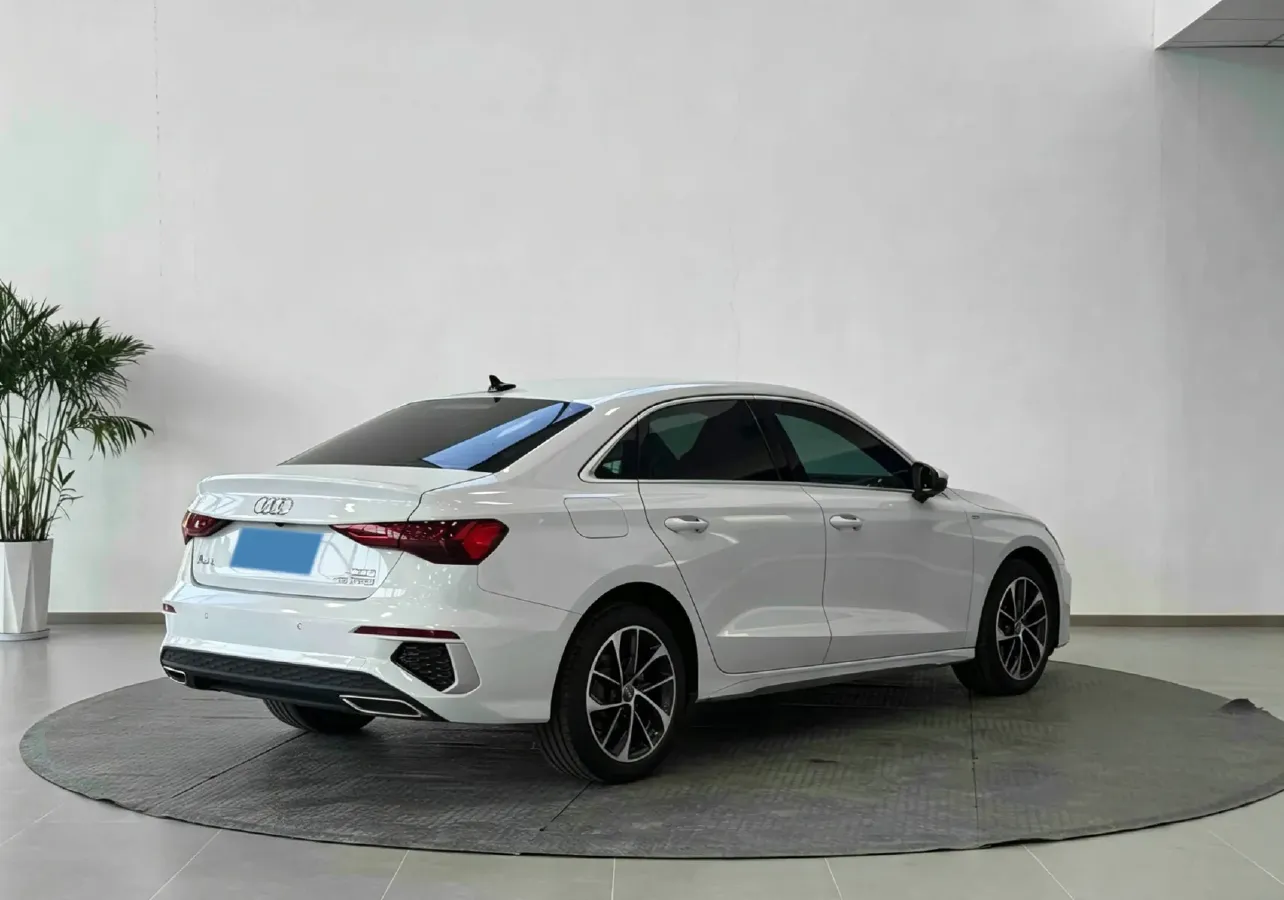 2022 Audi A3 1.4T 150HP L4 7DCT,autocango,china used car exporter,china ev exporter,chinese used car exporter,chinese used ev exporter