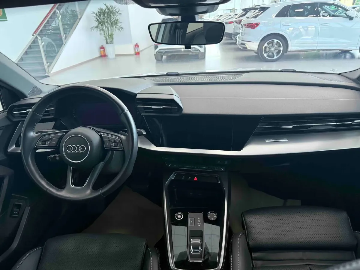 2022 Audi A3 1.4T 150HP L4 7DCT,autocango,china used car exporter,china ev exporter,chinese used car exporter,chinese used ev exporter