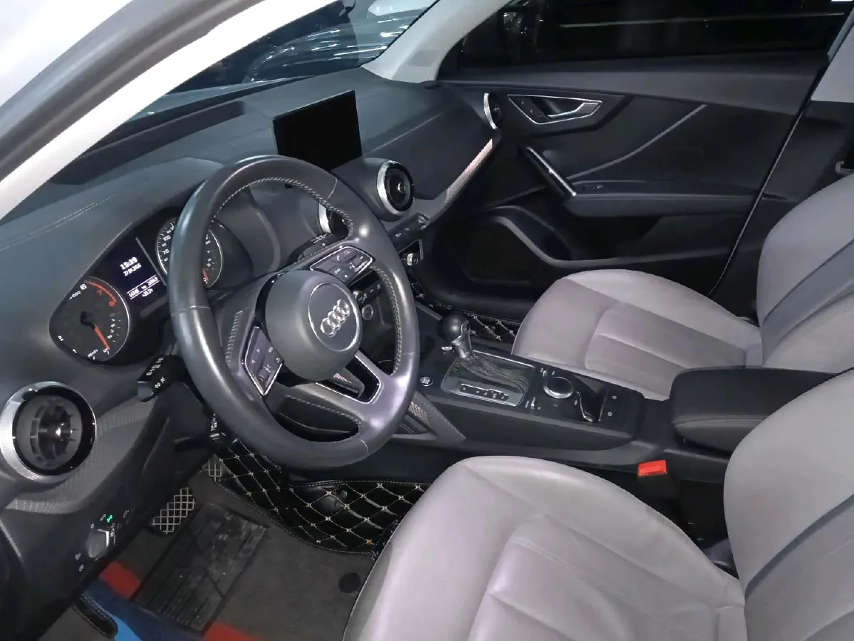 2022 Audi Q2L 1.4T 150HP L4 7DCT,autocango,china used car exporter,china ev exporter,chinese used car exporter,chinese used ev exporter