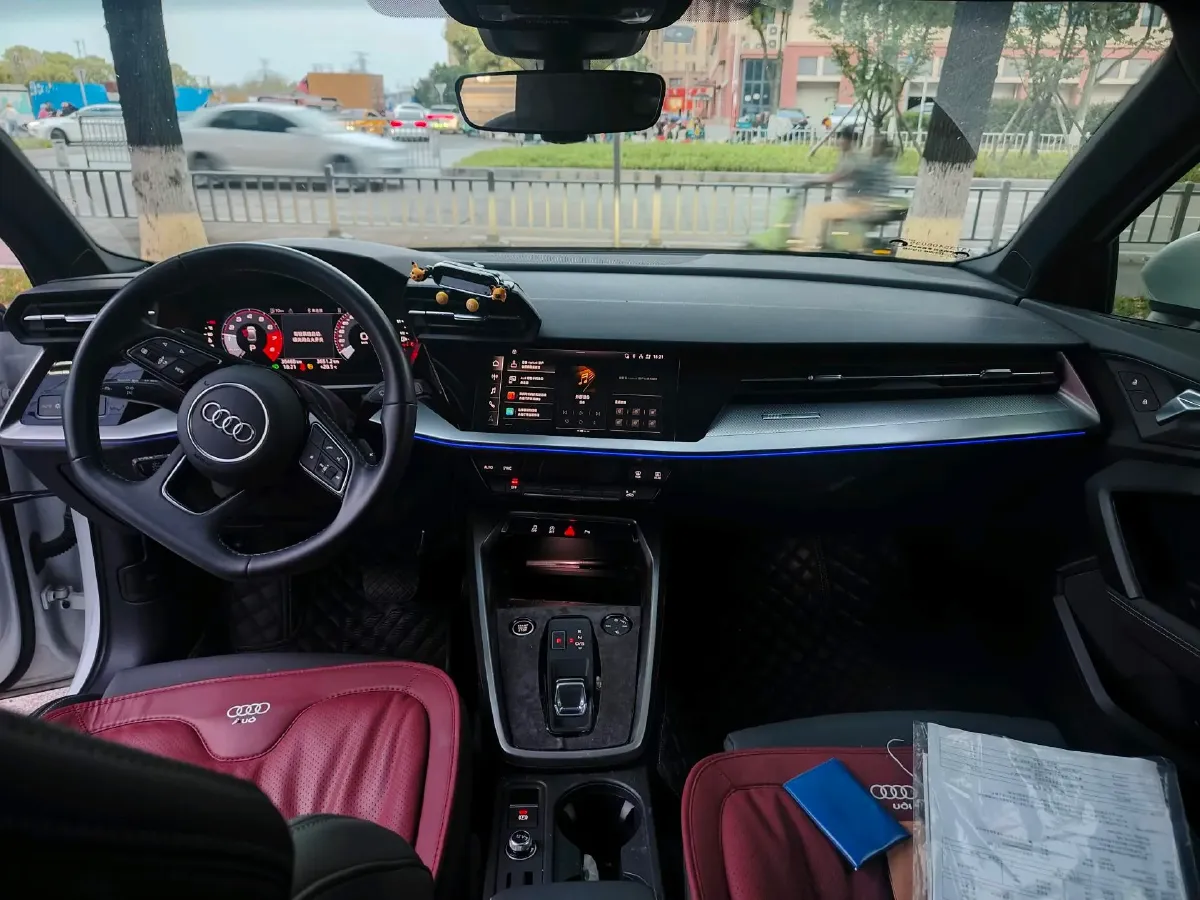 2024 Audi A3 1.4T 150HP L4 7DCT,autocango,china used car exporter,china ev exporter,chinese used car exporter,chinese used ev exporter