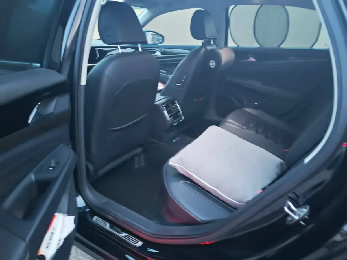 2020 Volkswagen Passat 2.0T 186HP L4 7DCT,autocango,china used car exporter,china ev exporter,chinese used car exporter,chinese used ev exporter