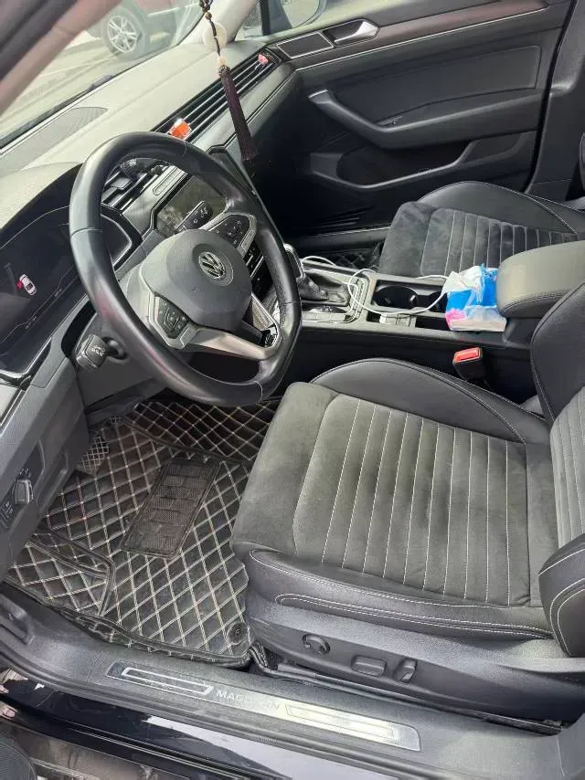 2020 Volkswagen Magotan 2.0T 186HP L4 7DCT,autocango,china used car exporter,china ev exporter,chinese used car exporter,chinese used ev exporter