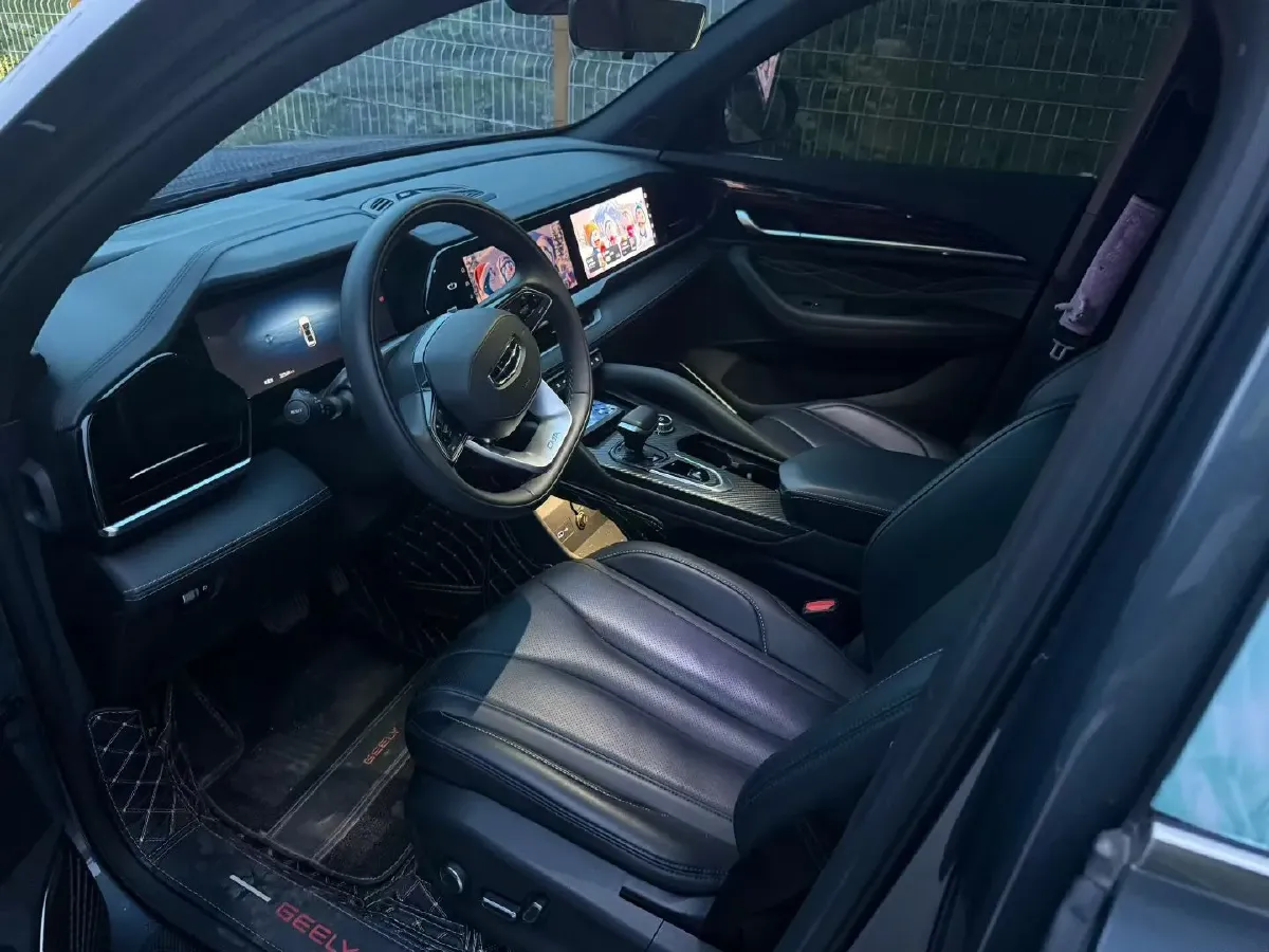 2024 Geely Monjaro 2.0T 218HP L4 7DCT,autocango,china used car exporter,china ev exporter,chinese used car exporter,chinese used ev exporter