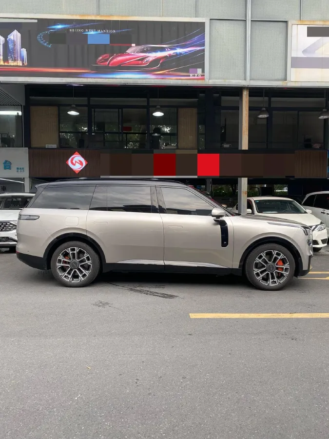 2025 LYNK&CO 900 2.0T 254HP L4 3DHT PHEV,autocango,china used car exporter,china ev exporter,chinese used car exporter,chinese used ev exporter