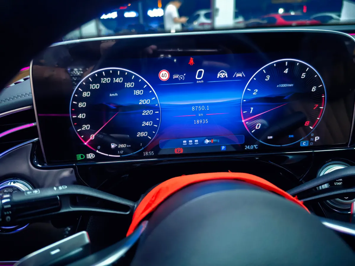 2025 Mercedes-Benz E Class 2.0T 258HP L4 9AT,autocango,china used car exporter,china ev exporter,chinese used car exporter,chinese used ev exporter