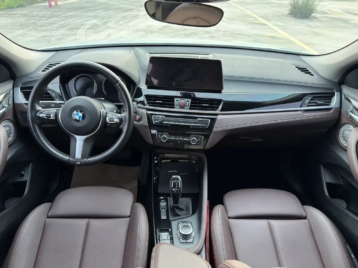 2022 BMW X2 2.0T 192HP L4 7DCT,autocango,china used car exporter,china ev exporter,chinese used car exporter,chinese used ev exporter