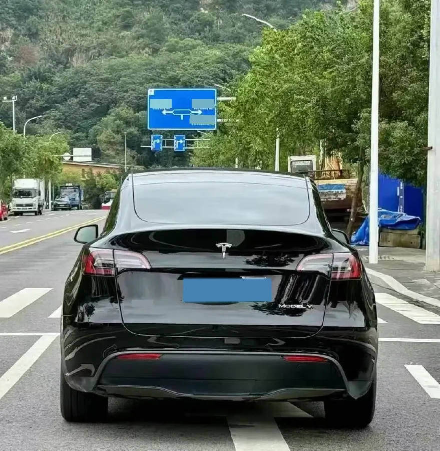 2022 Tesla Model Y BEV 60KWH,autocango,china used car exporter,china ev exporter,chinese used car exporter,chinese used ev exporter