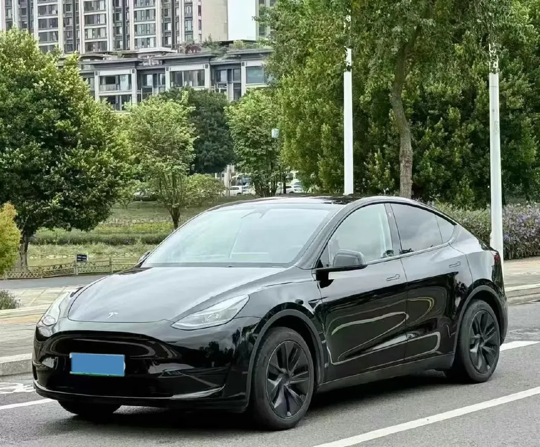 2022 Tesla Model Y BEV 60KWH,autocango,china used car exporter,china ev exporter,chinese used car exporter,chinese used ev exporter