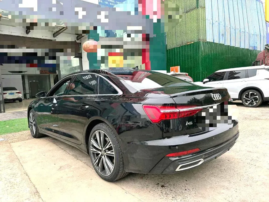 2021 Audi A6L 2.0T 190HP L4 7DCT,autocango,china used car exporter,china ev exporter,chinese used car exporter,chinese used ev exporter