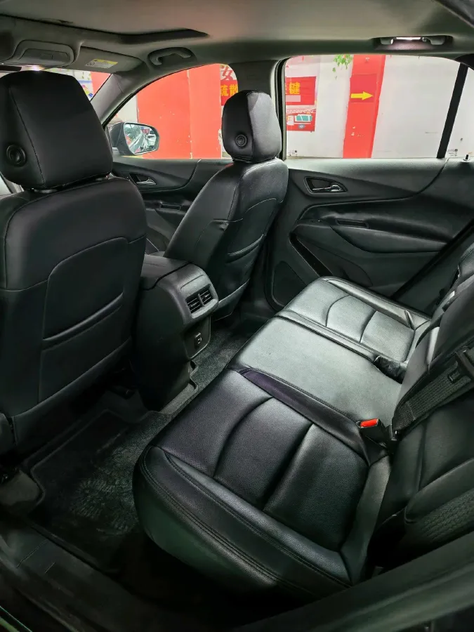 2018 Chevrolet Equinox 1.5T 180HP L4 6AT,autocango,china used car exporter,china ev exporter,chinese used car exporter,chinese used ev exporter