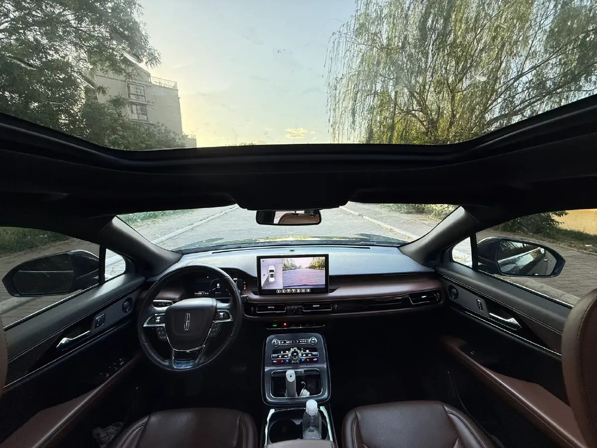 2021 Lincoln Nautilus 2.0T 245HP L4 8AT,autocango,china used car exporter,china ev exporter,chinese used car exporter,chinese used ev exporter