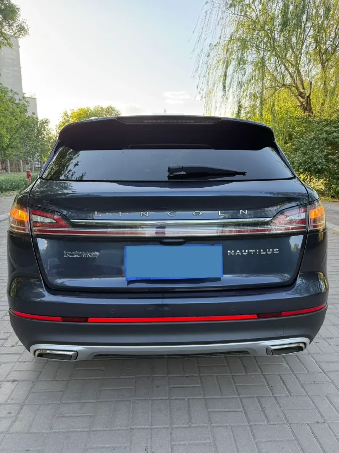 2021 Lincoln Nautilus 2.0T 245HP L4 8AT,autocango,china used car exporter,china ev exporter,chinese used car exporter,chinese used ev exporter