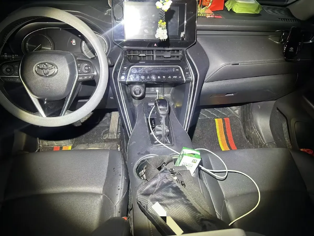 2022 Toyota Venza 2.0L 171HP L4 CVT,autocango,china used car exporter,china ev exporter,chinese used car exporter,chinese used ev exporter