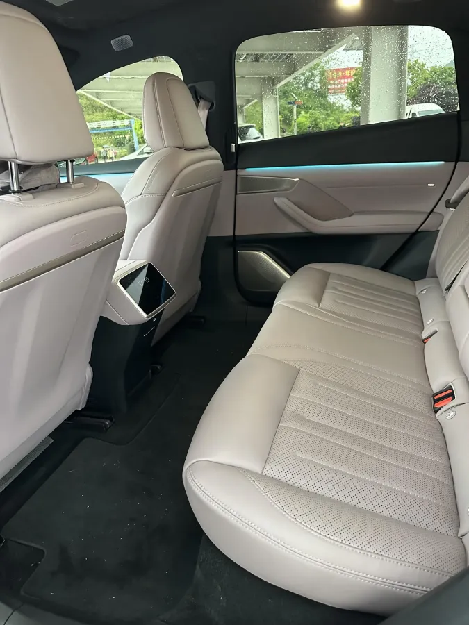 2024 ONVO L60 BEV 60KWH,autocango,china used car exporter,china ev exporter,chinese used car exporter,chinese used ev exporter