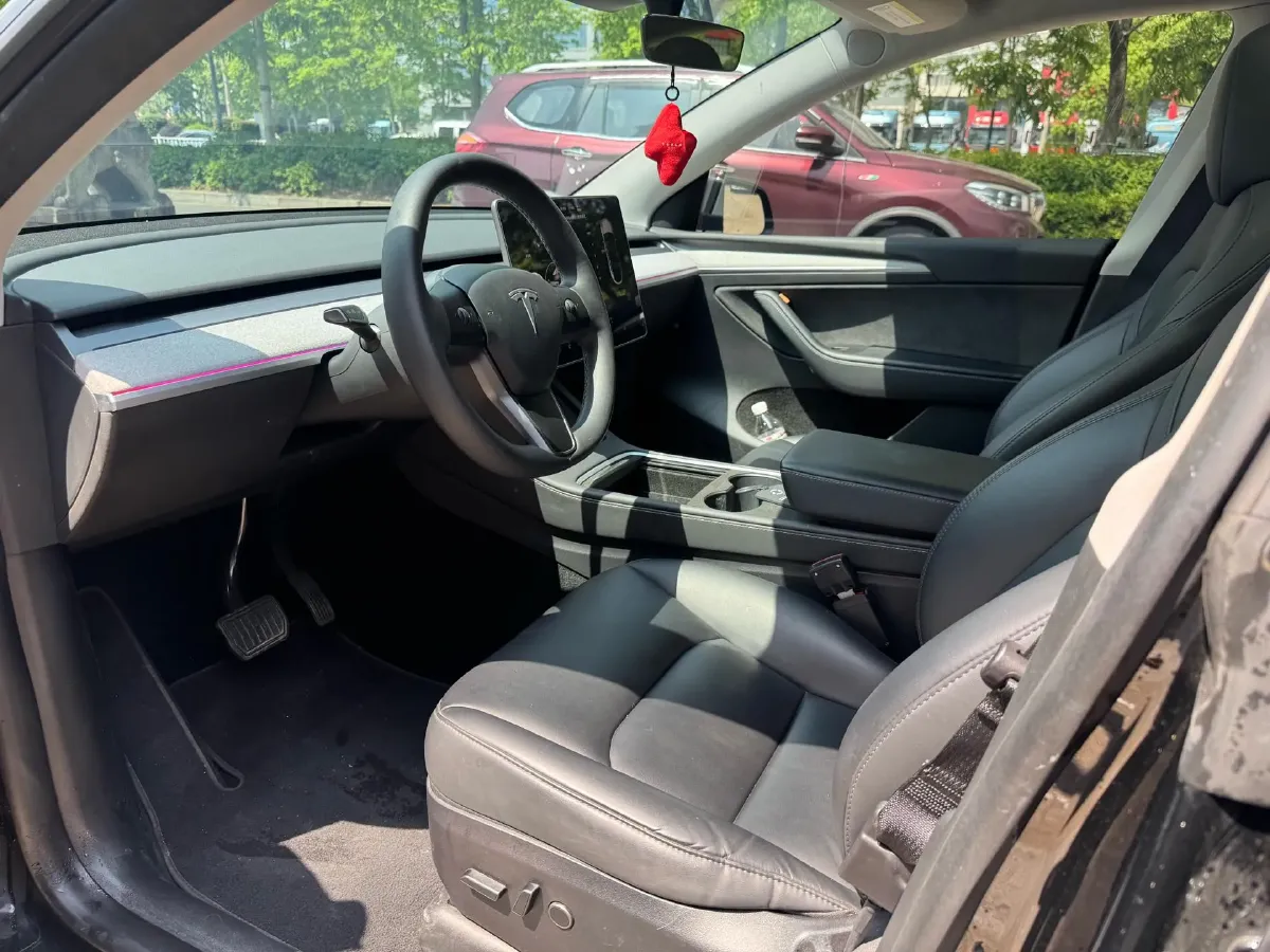 2024 Iveco OuSheng BEV 77.28KWH,autocango,china used car exporter,china ev exporter,chinese used car exporter,chinese used ev exporter