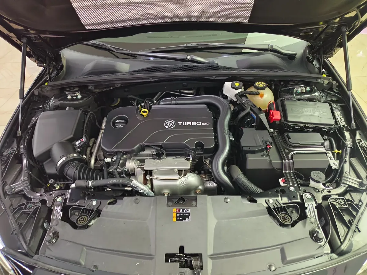 2023 Buick Regal 1.5T 169HP L4 9AT,autocango,china used car exporter,china ev exporter,chinese used car exporter,chinese used ev exporter
