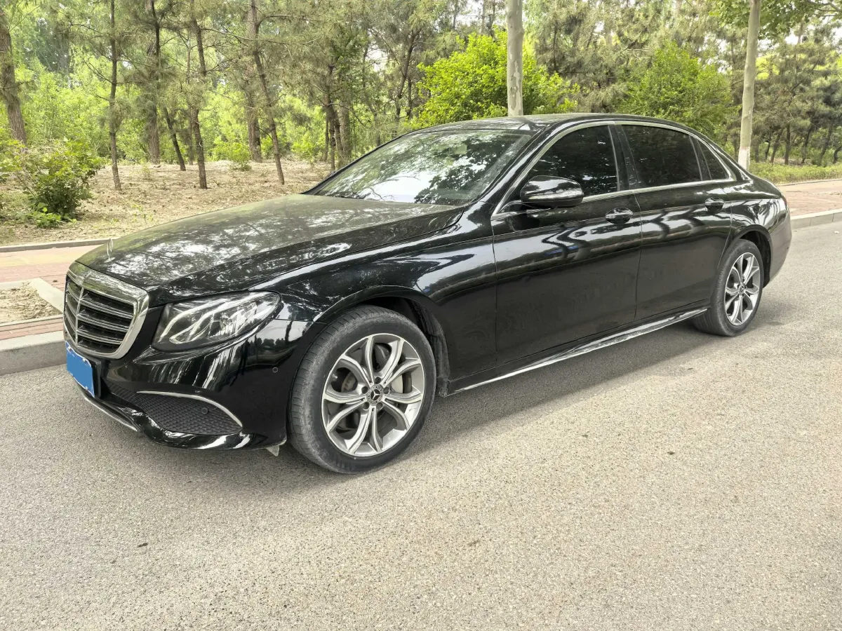 2020 Mercedes-Benz E Class 2.0T 258HP L4 9AT,autocango,china used car exporter,china ev exporter,chinese used car exporter,chinese used ev exporter