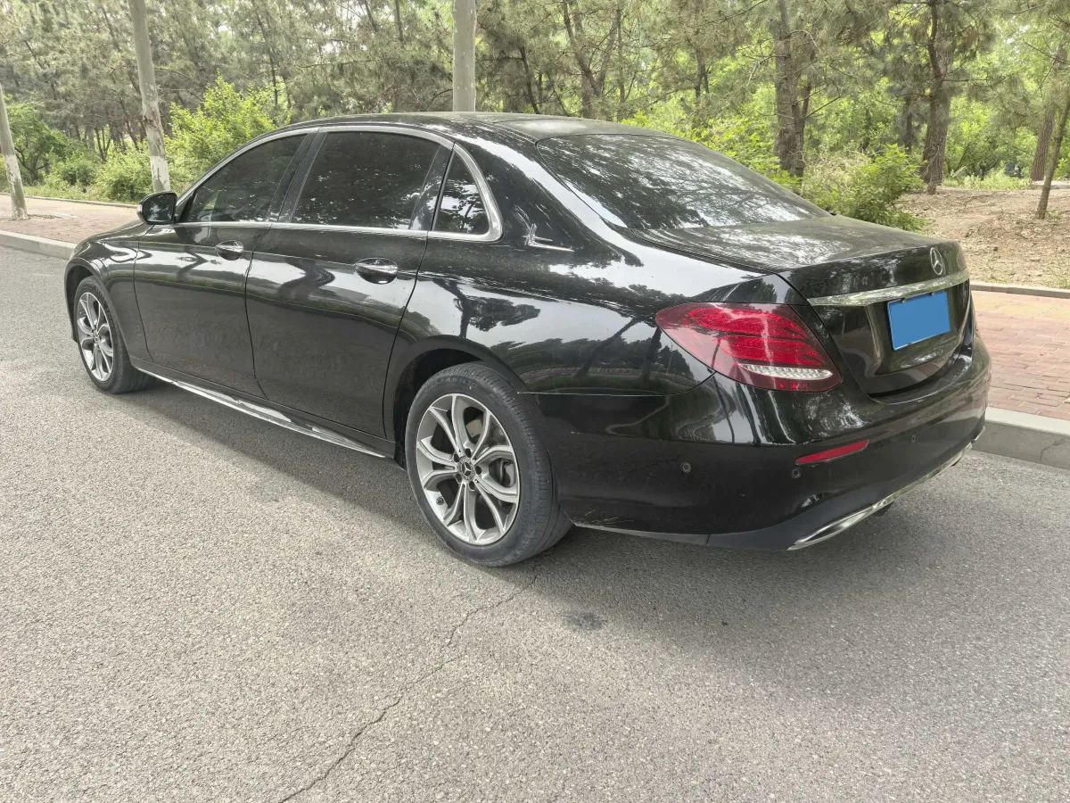 2020 Mercedes-Benz E Class 2.0T 258HP L4 9AT,autocango,china used car exporter,china ev exporter,chinese used car exporter,chinese used ev exporter