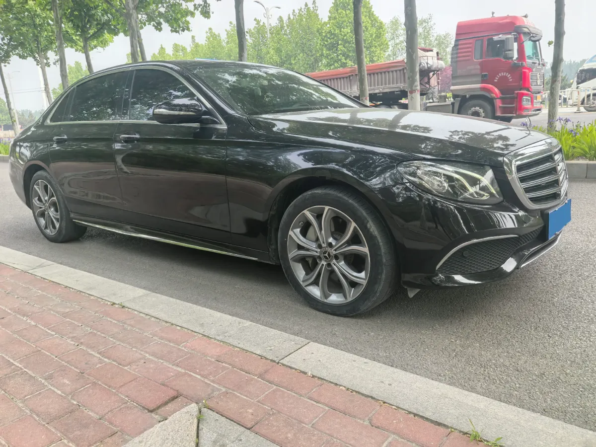 2020 Mercedes-Benz E Class 2.0T 258HP L4 9AT,autocango,china used car exporter,china ev exporter,chinese used car exporter,chinese used ev exporter