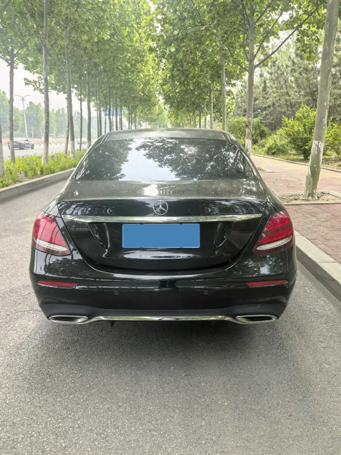 2020 Mercedes-Benz E Class 2.0T 258HP L4 9AT,autocango,china used car exporter,china ev exporter,chinese used car exporter,chinese used ev exporter