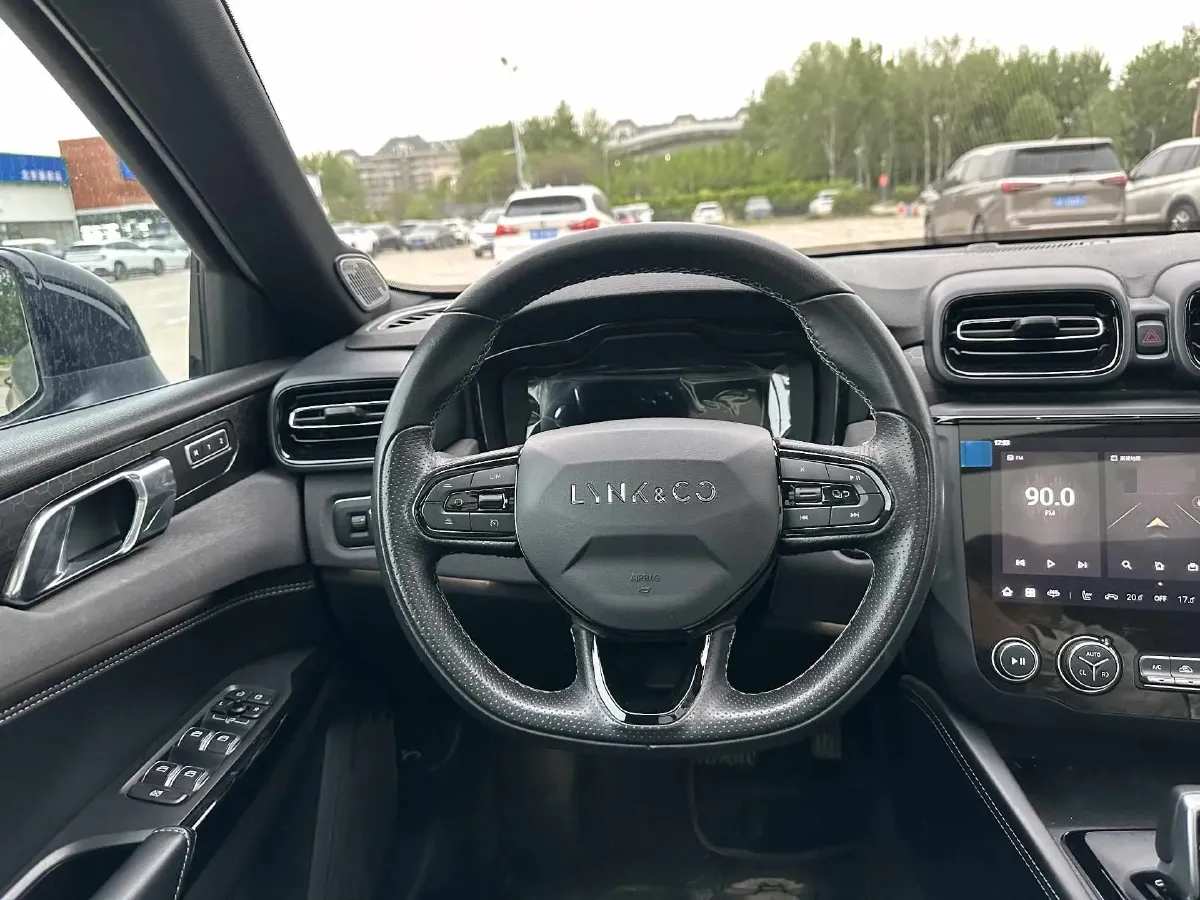 2021 LYNK&CO 03 2.0T 190HP L4 6AT,autocango,china used car exporter,china ev exporter,chinese used car exporter,chinese used ev exporter