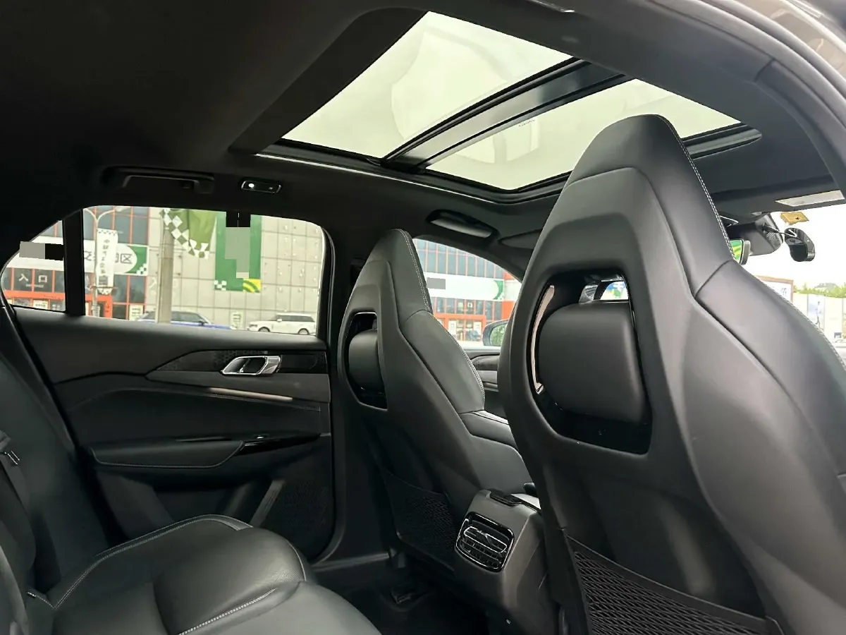 2021 LYNK&CO 03 2.0T 190HP L4 6AT,autocango,china used car exporter,china ev exporter,chinese used car exporter,chinese used ev exporter