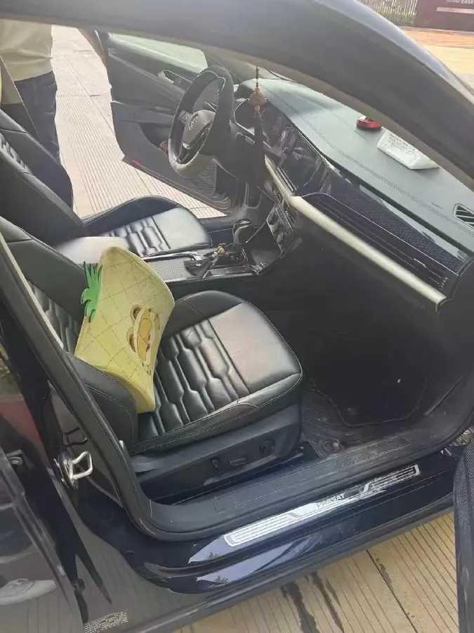 2019 Volkswagen Passat 1.4T 150HP L4 7DCT,autocango,china used car exporter,china ev exporter,chinese used car exporter,chinese used ev exporter