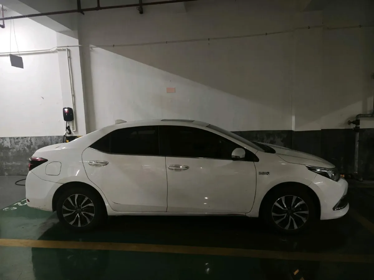 2020 Toyota Corolla Hybird E+ 1.8L 99HP L4 E-CVT PHEV 10.5KWH,autocango,china used car exporter,china ev exporter,chinese used car exporter,chinese used ev exporter