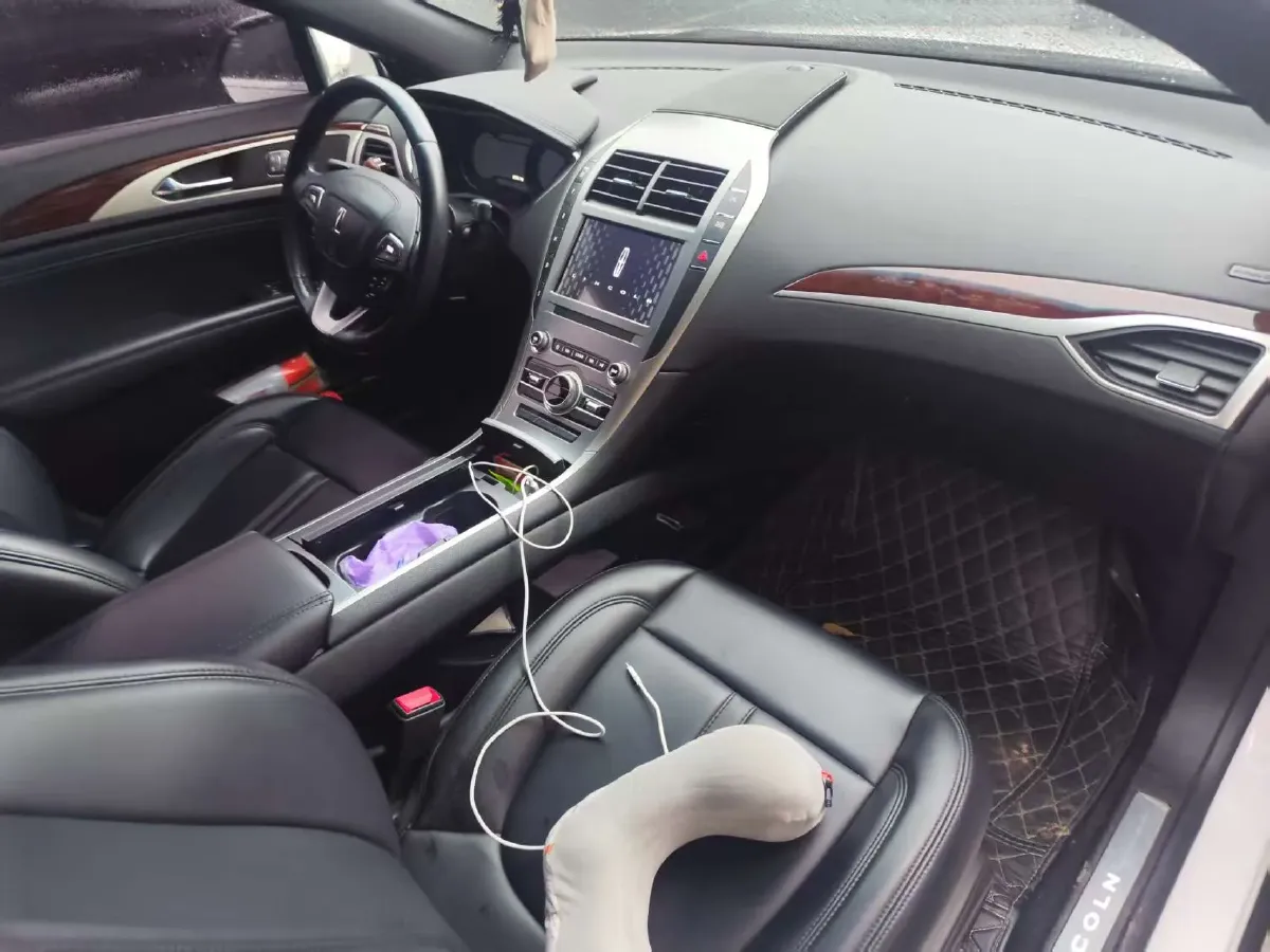 2019 BMW X2 1.5T 140HP L3 7DCT,autocango,china used car exporter,china ev exporter,chinese used car exporter,chinese used ev exporter