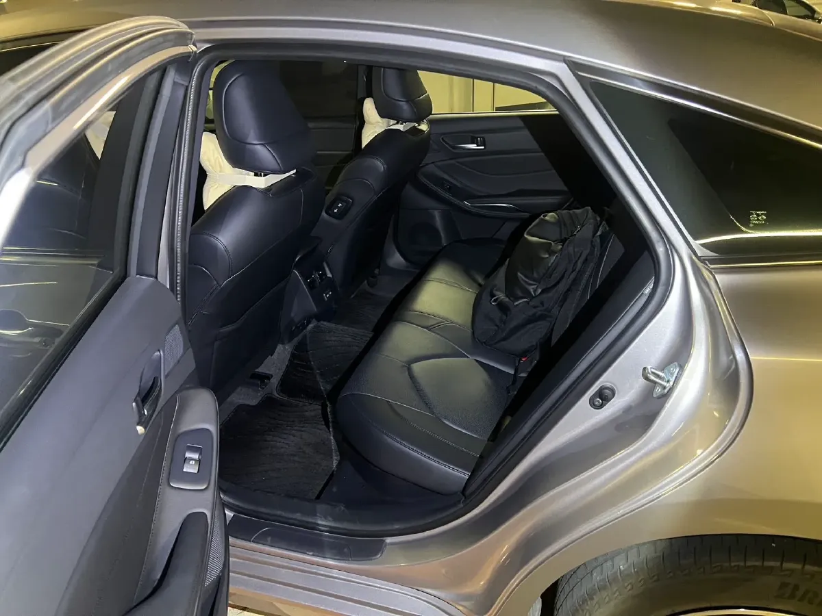 2022 Toyota Avalon 2.5L 178HP L4 E-CVT Hybrid,autocango,china used car exporter,china ev exporter,chinese used car exporter,chinese used ev exporter