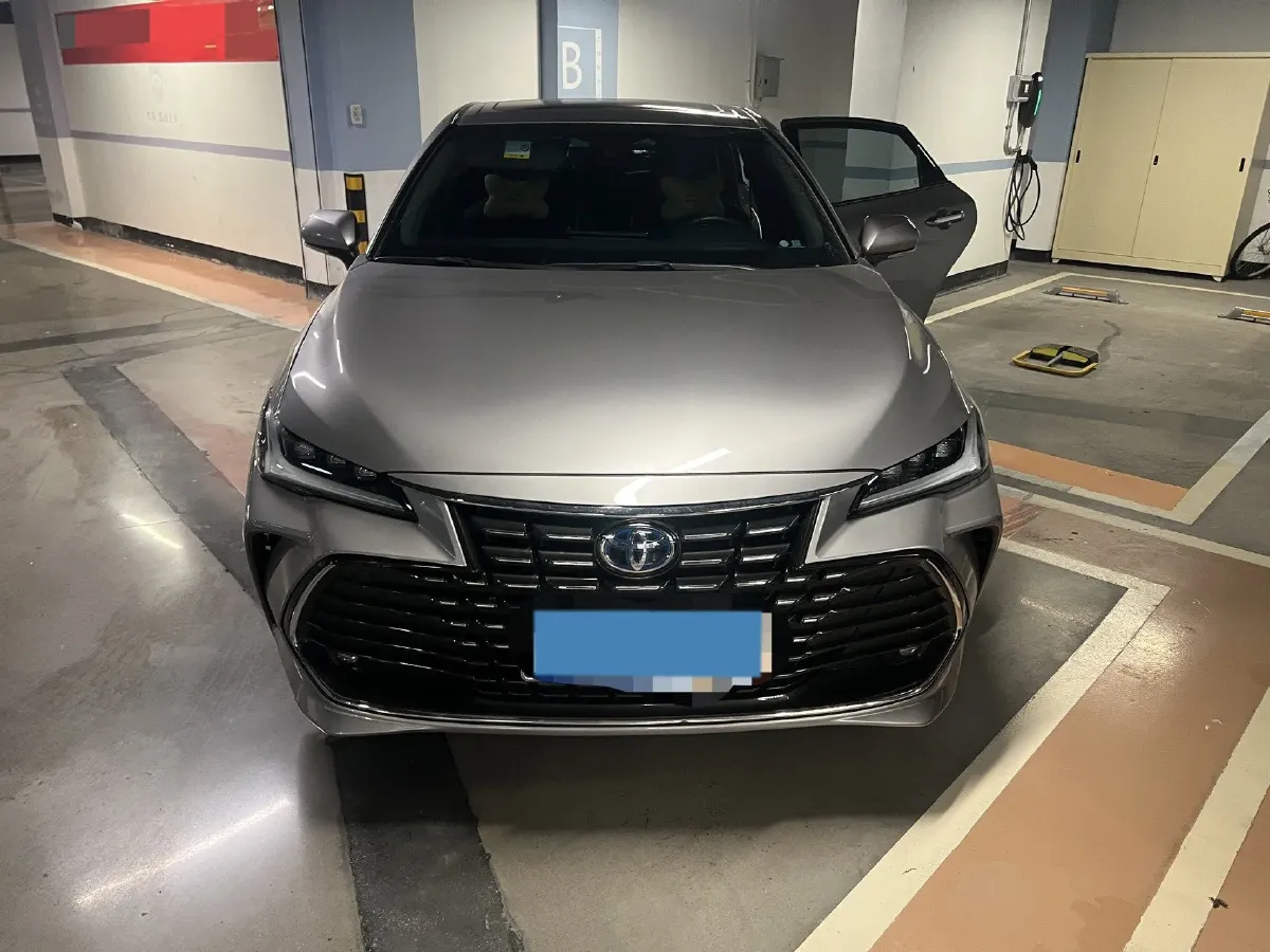 2022 Toyota Avalon 2.5L 178HP L4 E-CVT Hybrid,autocango,china used car exporter,china ev exporter,chinese used car exporter,chinese used ev exporter