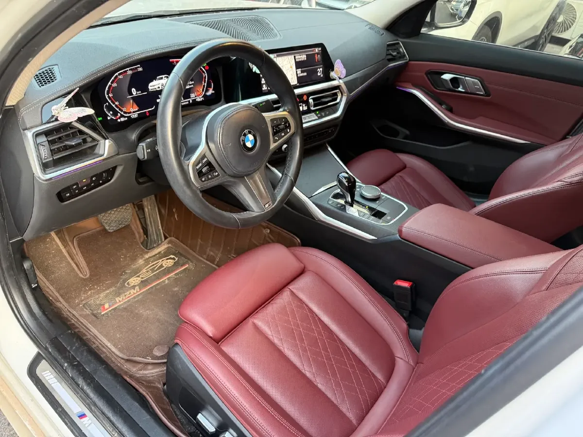 2022 BMW 3 Series 2.0T 184HP L4 8AT,autocango,china used car exporter,china ev exporter,chinese used car exporter,chinese used ev exporter